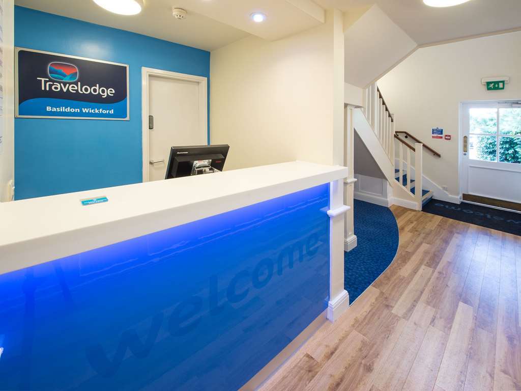 Travelodge Basildon Wickford Interior photo
